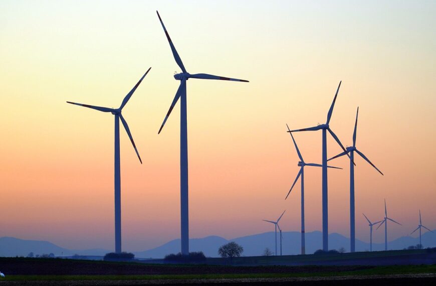 Duża estońska inwestycja w Polsce to osiem farm wiatrowych.