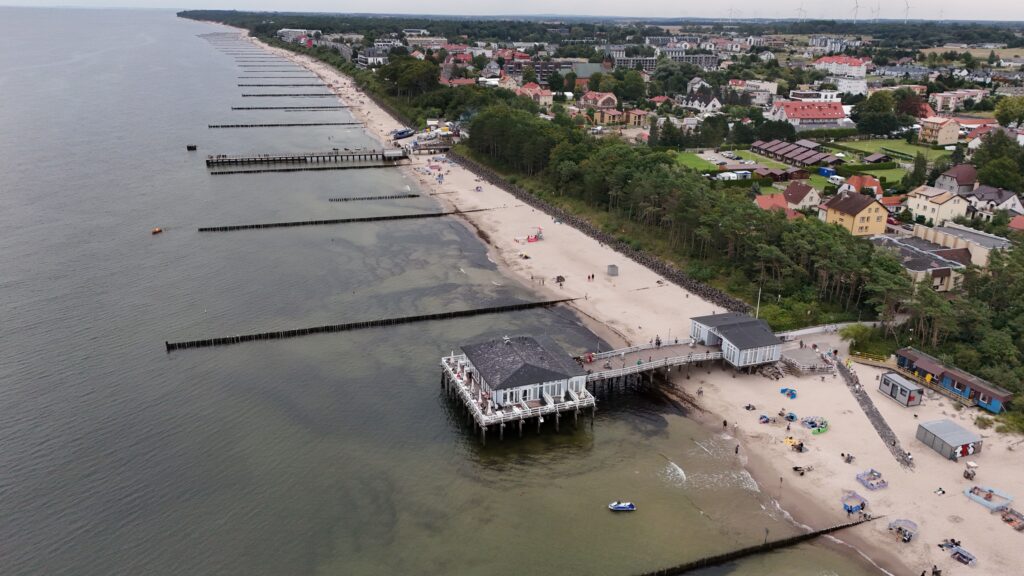 Sanepid zamyka kolejne kąpieliska nad Bałtykiem Fot. Pexels