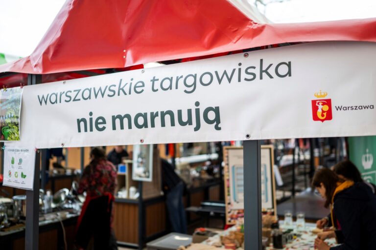 Warszawskie targowiska nie marnują_fot_Ewelina Lach, UM Warszawa